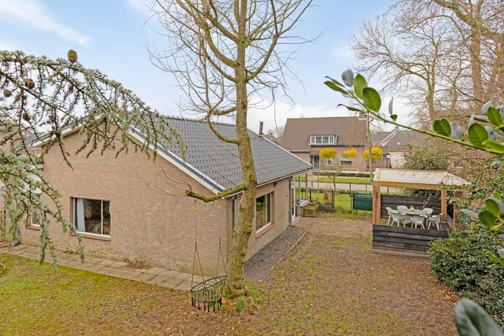 Foto 32 van Molenstraat 34