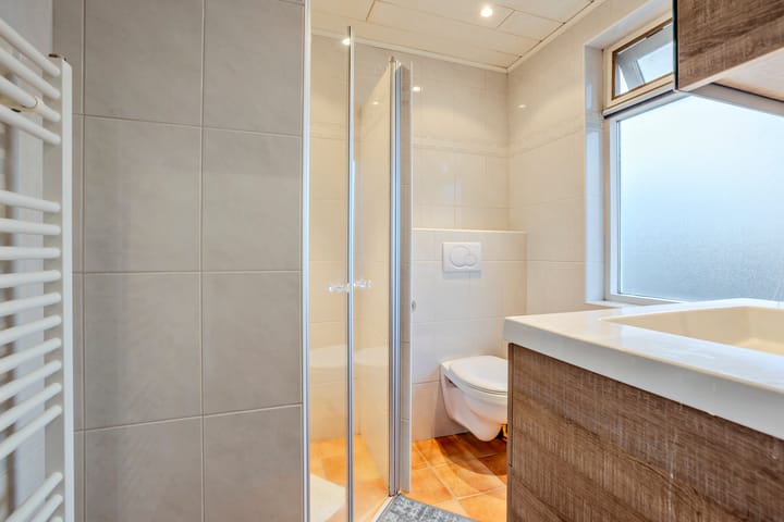 Foto 5 van Kanaalweg 1-A