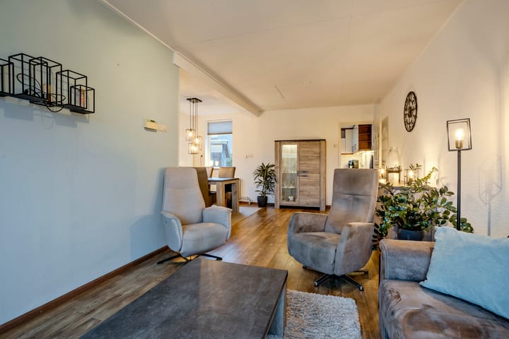 Foto 15 van Kanaalweg 1-A