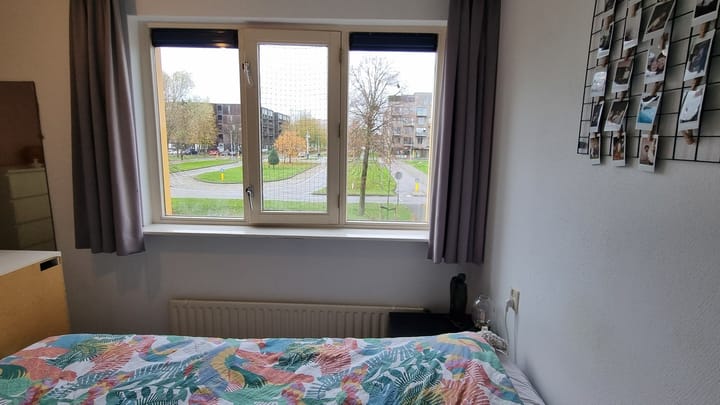 Foto 33 van Scharlakenstraat 48