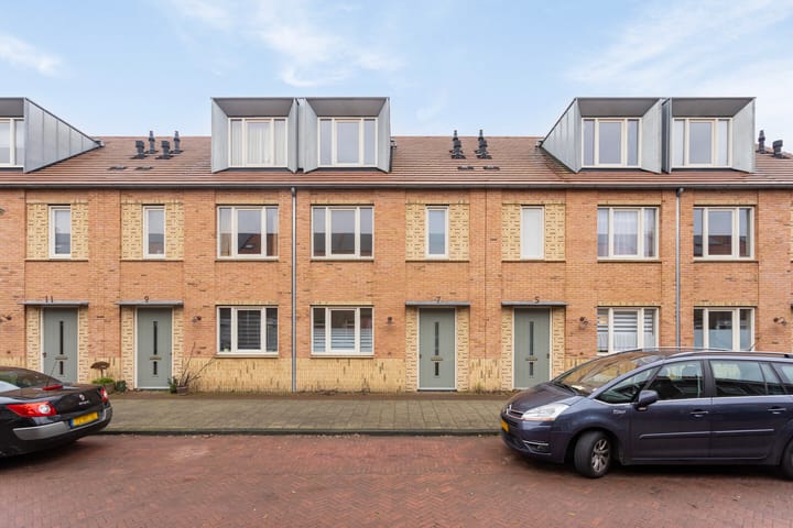 Foto 1 van Bernhardstraat 7