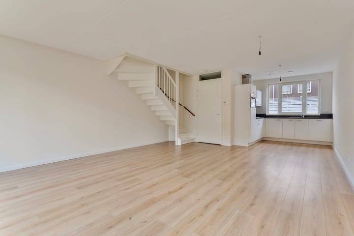 Foto 2 van Bernhardstraat 7