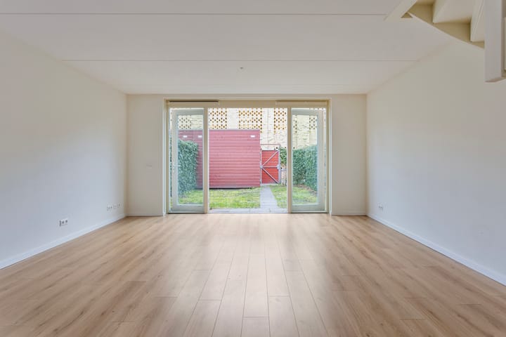 Foto 9 van Bernhardstraat 7