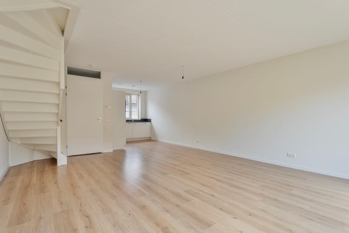 Foto 10 van Bernhardstraat 7