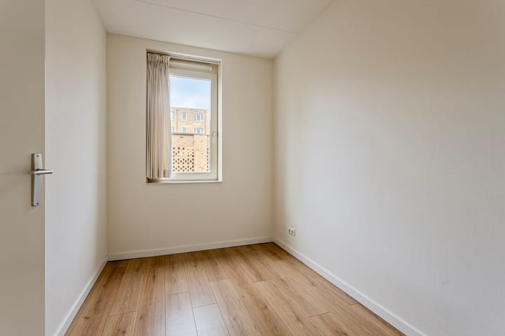 Foto 19 van Bernhardstraat 7