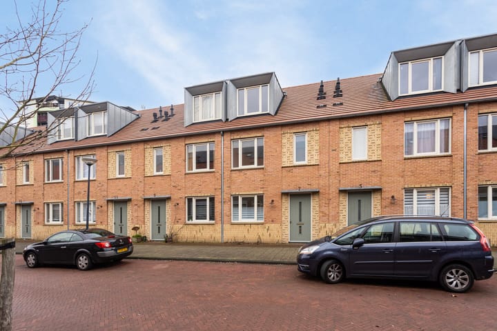 Foto 32 van Bernhardstraat 7