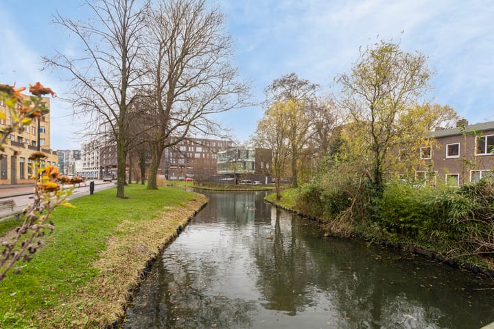 Foto 35 van Bernhardstraat 7