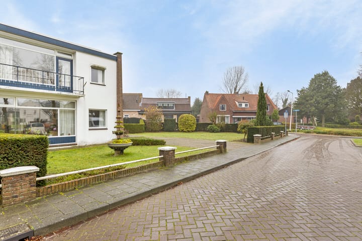 Foto 8 van Halsterseweg 2