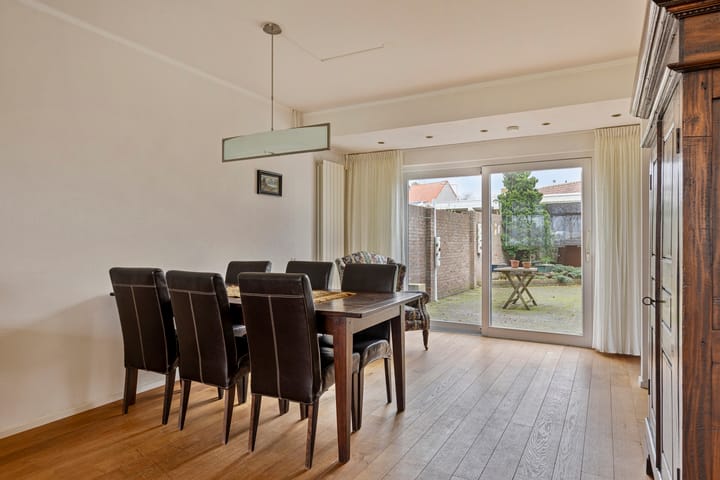 Foto 15 van Halsterseweg 2