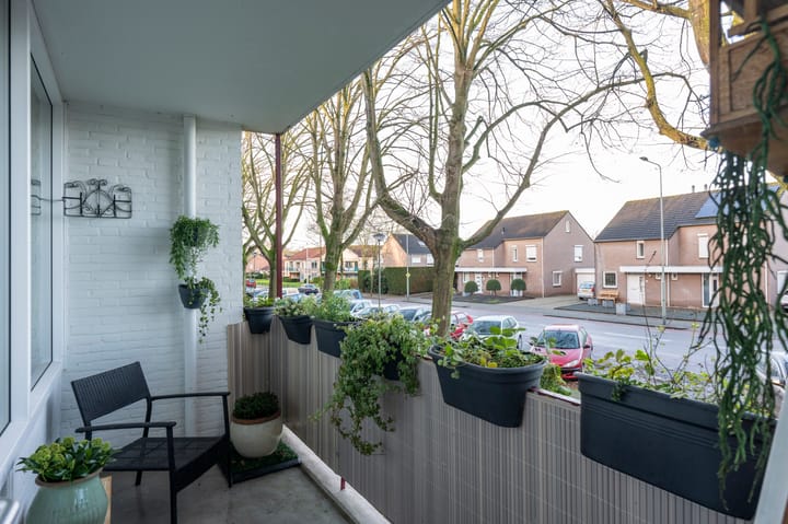 Foto 21 van Henri Hermanslaan 272