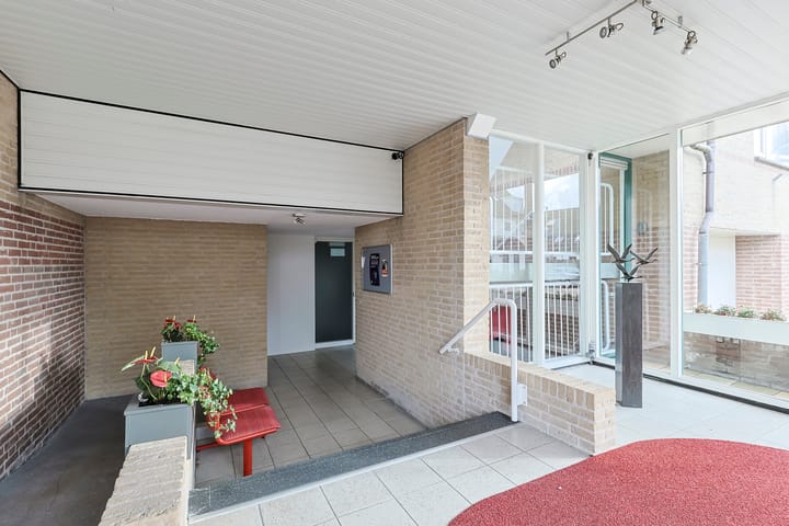 Photo 8 of Buitendijklaan 128