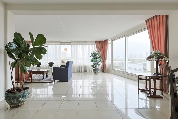 Photo 17 of Buitendijklaan 128