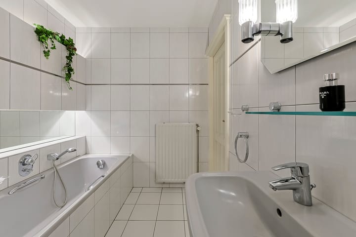 Photo 25 of Buitendijklaan 128