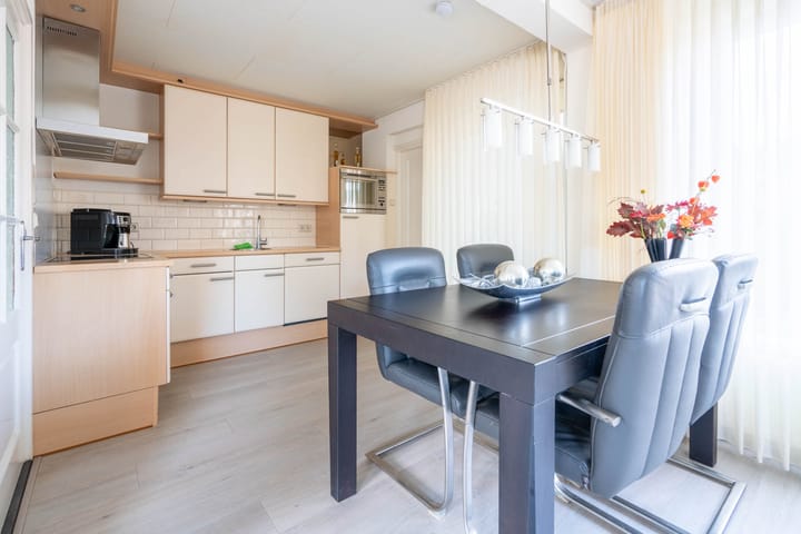 Foto 11 van Heemskerkstraat 82