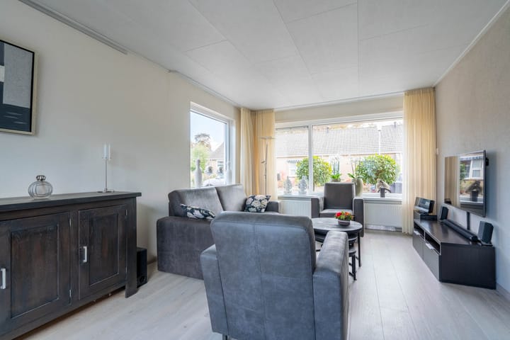 Foto 8 van Heemskerkstraat 82