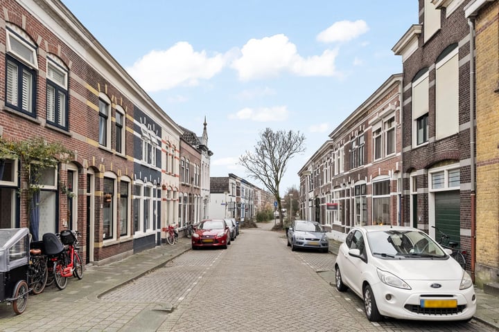 View photo 30 of Cornelis Ketelstraat 3