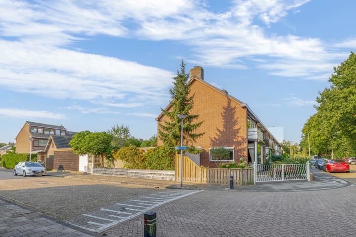 Foto 8 van Lisstraat 80