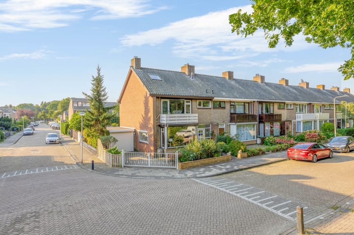 Foto 11 van Lisstraat 80