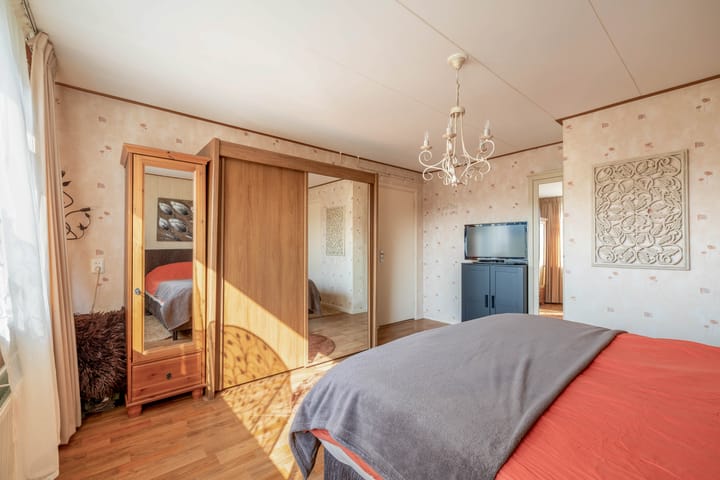 Foto 33 van Lisstraat 80