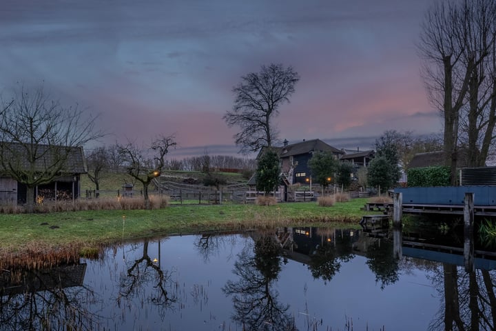 Bekijk foto 3 van Zuiderlingedijk 103