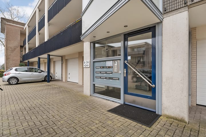 Foto 27 van Hondsroos 8