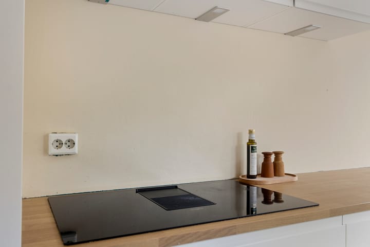 Foto 16 van De Ruijterstraat 66