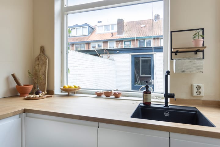 Foto 17 van De Ruijterstraat 66