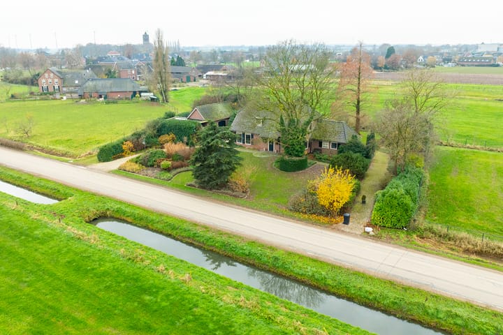 Photo 6 of Dr Hoegenstraat 1