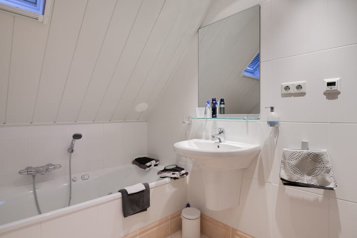 Photo 39 of Dr Hoegenstraat 1