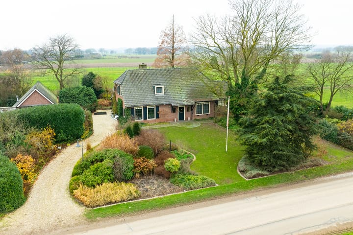 Photo 43 of Dr Hoegenstraat 1