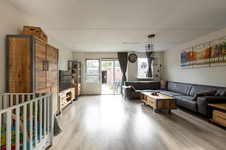 Foto 9 van De Gasperisingel 33