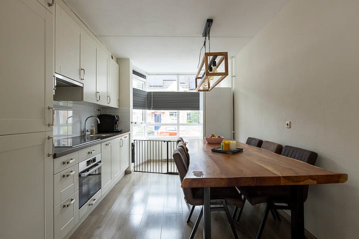 Foto 11 van De Gasperisingel 33