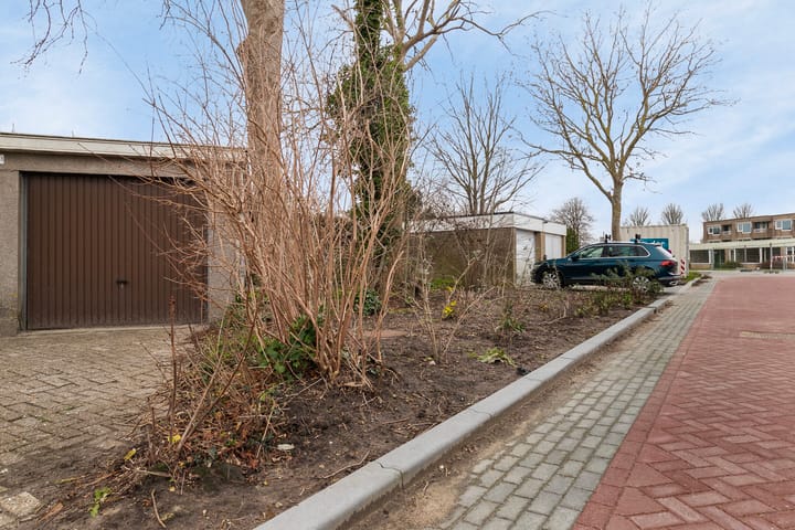 Foto 34 van Midlumerlaan 16