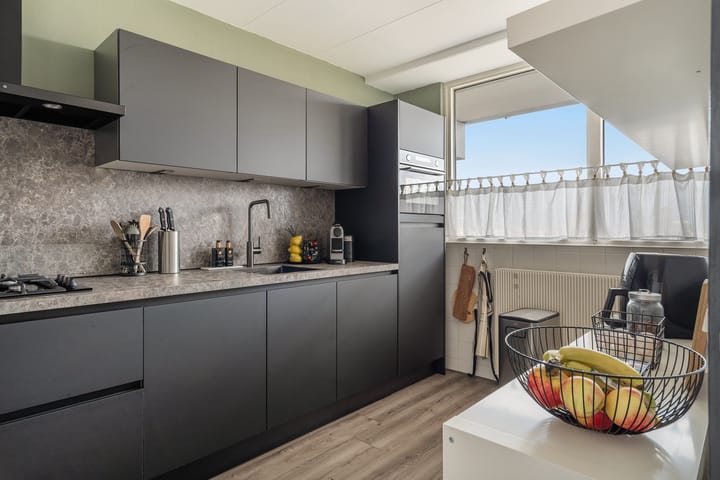 Foto 2 van Chopinplein 176