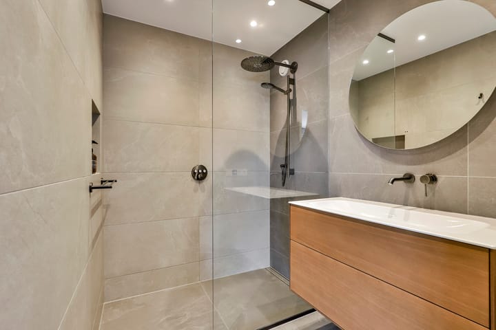 Foto 12 van Benijnenhofstraat 11