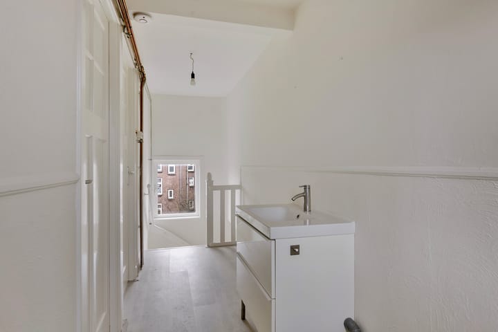 Foto 18 van Bijlwerffstraat 20-B01