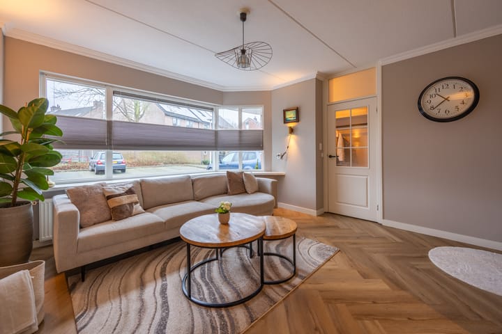 Foto 2 van Theodora Versteeghstraat 85