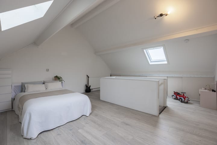 Foto 23 van Theodora Versteeghstraat 85