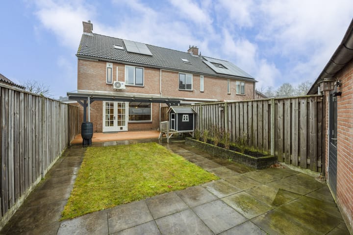 Foto 25 van Theodora Versteeghstraat 85