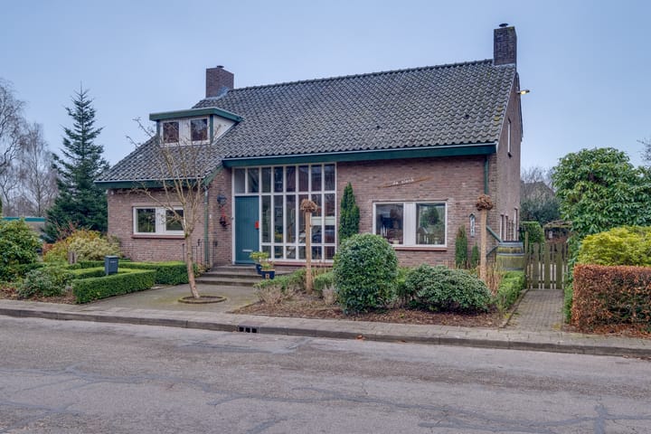 Foto 3 van Nobellaan 1