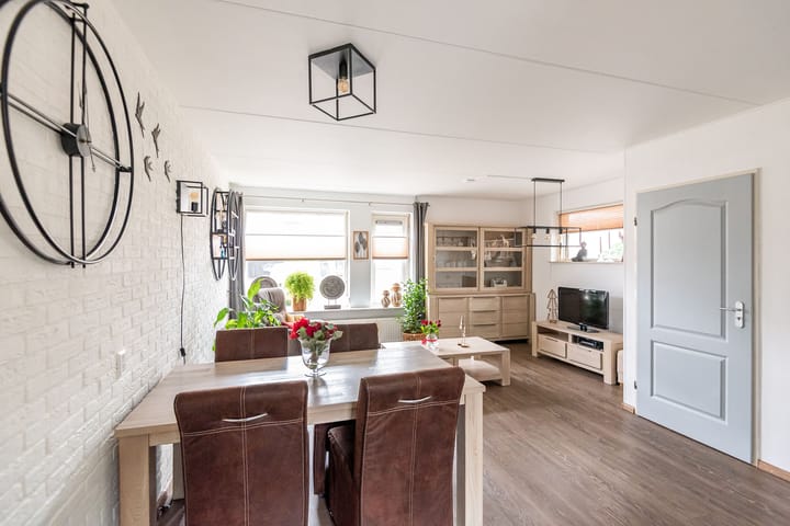 Foto 2 van Reggestraat 4