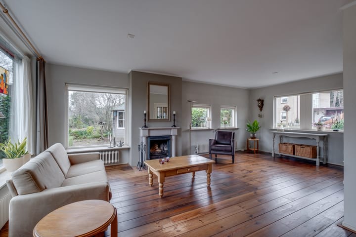 Foto 10 van Nobellaan 1