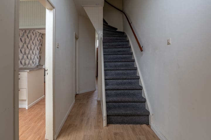 Foto 16 van Lycklamaweg 17