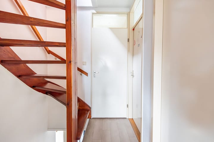 Foto 17 van Reggestraat 4