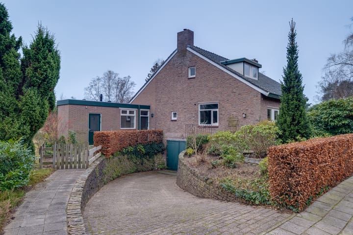 Foto 37 van Nobellaan 1