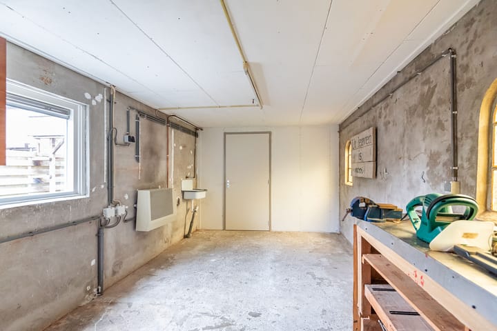 Foto 36 van Reggestraat 4