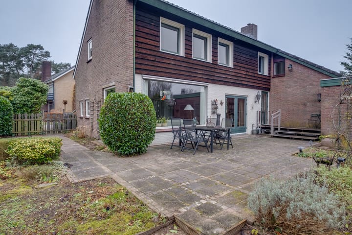 Foto 40 van Nobellaan 1