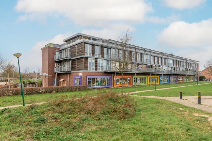 Foto 1 van Bronmos 52