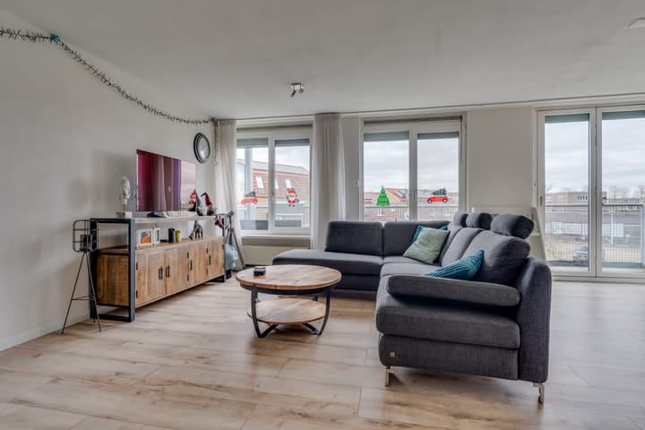 Foto 7 van Bronmos 52