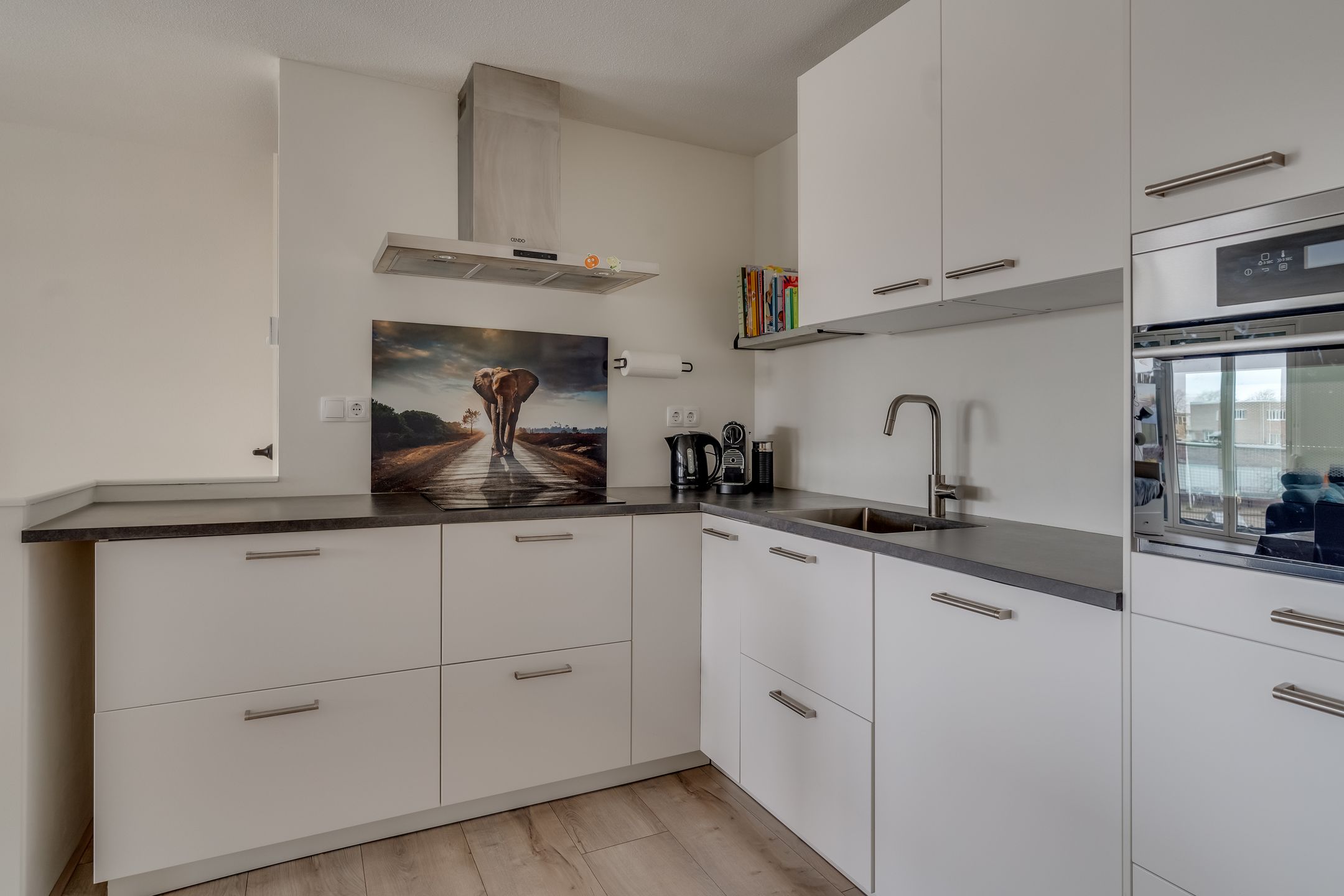 Foto 18 van Bronmos 52